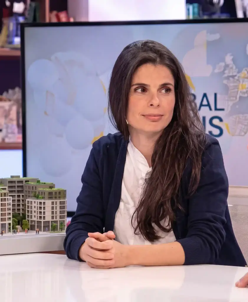 Especialistas en grafoscopia, documentoscopia y análisis pericial judicial con validez legal.